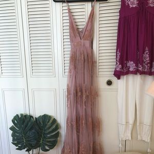 Antonia maxi dress vici blush small